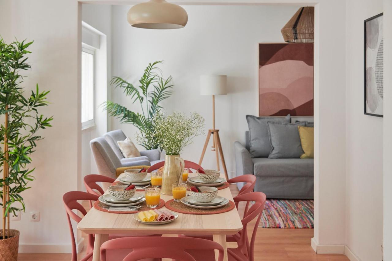 Sunset Balcony Apartment, By Timecooler Appartement Lisboa